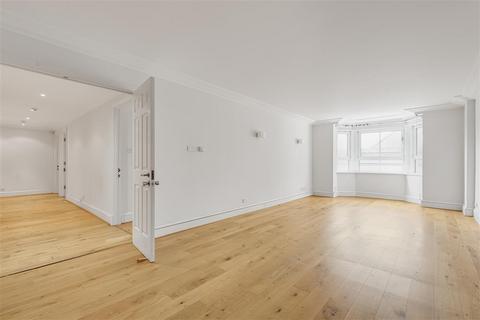 Wrights Lane, London W8 3 bed flat for sale