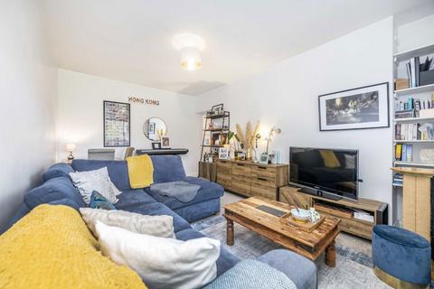 Wapping Lane, London E1W 1 bed flat for sale