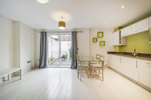 Eltringham Street, Battersea 1 bed flat for sale