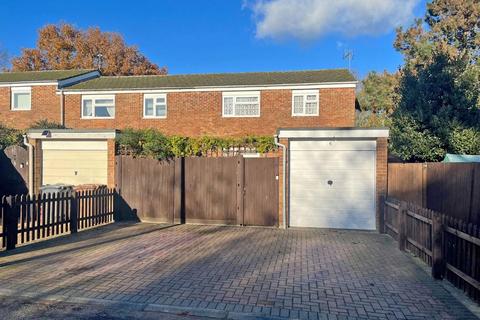 Minehead Way, STEVENAGE, Hertfordshire 3 bed end of terrace house for sale