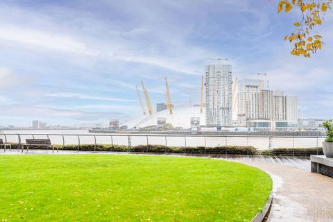 New Providence Wharf, E14, Canary... Studio for sale