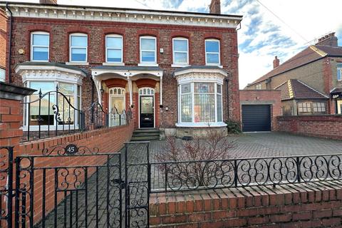 Hutton Avenue, Hartlepool, TS26 5 bed semi