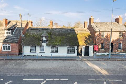 Station Street, Donington, Spalding... 4 bed cottage for sale