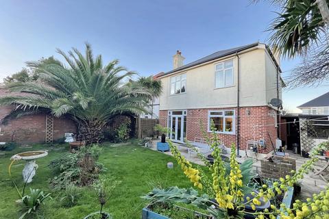 Southbourne 4 bed detached house for sale
