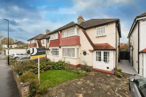 Courtland Avenue, London SW16 4 bed semi