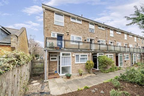 Hanford Close, Southfields 1 bed flat for sale