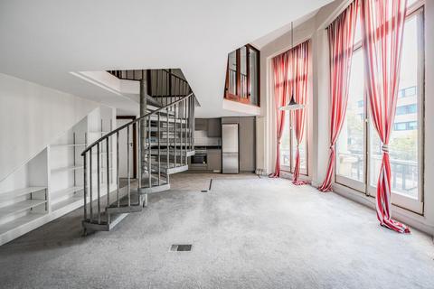 Cromwell Road, South Kensington... 1 bed flat for sale