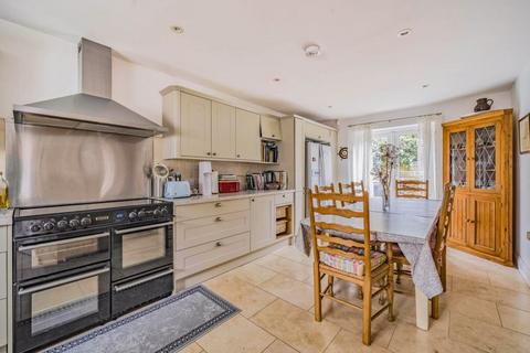 Mount Pleasant, Wadhurst 3 bed detached house for sale