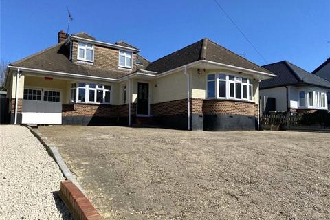 Crown Hill, Rayleigh, Essex, SS6 4 bed bungalow for sale