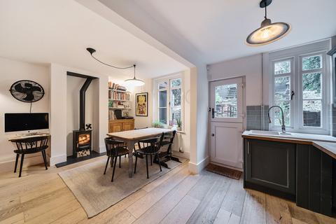 Holden Corner, Tunbridge Wells, TN4 3 bed semi
