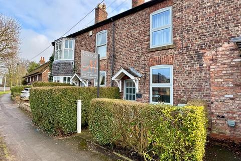 Knutsford Road, Wilmslow 2 bed terraced house for sale