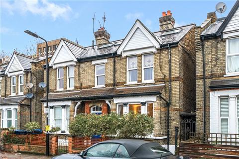 Hastings Road, London 1 bed apartment for sale