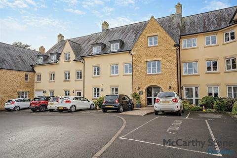 Wingfield Court, Sherborne 1 bed apartment for sale