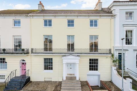 The Strand, Bideford 6 bed terraced house for sale