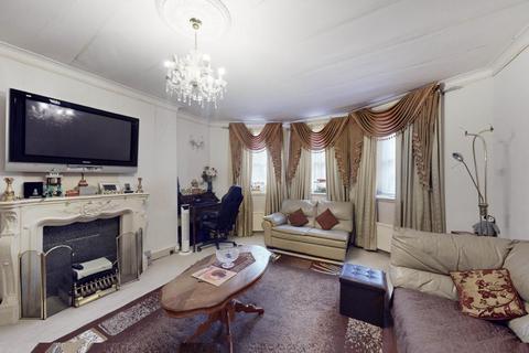 Prince Albert Road, St John's Wood 2 bed flat for sale