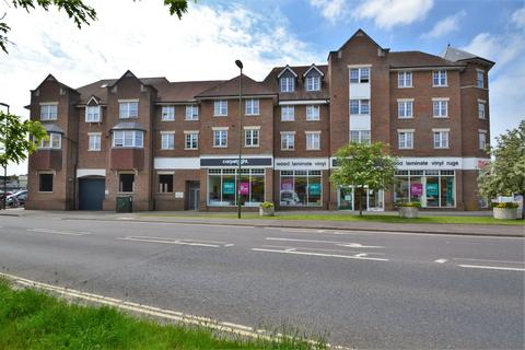 Sussex Road, Haywards Heath RH16 2 bed apartment for sale