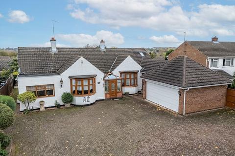 Windmill Avenue, Kettering NN15 3 bed detached bungalow for sale