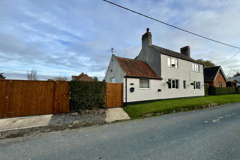 Corner Cottage, Aike, YO25 9BG 2 bed cottage for sale