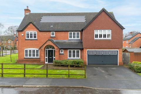 Emerald Drive, Croft, WA3 4 bed detached house for sale