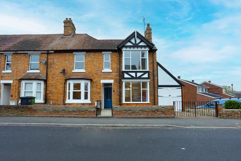 Northwick Road, Evesham, WR11 3 bed terraced house for sale