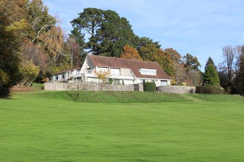 9 bedroom detached house for sale