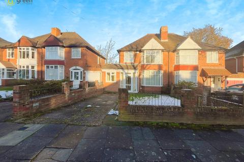 Yateley Avenue, Birmingham B42 3 bed semi