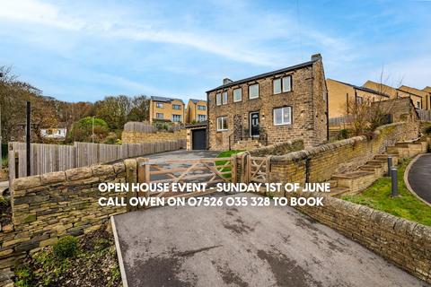 Wood Nook, Huddersfield HD8 4 bed detached house for sale