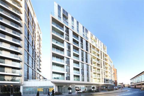 Buckhold Road, London 2 bed flat for sale