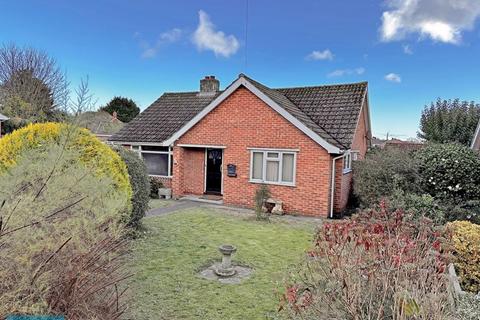 Lindsey Crescent, North Petherton... 3 bed detached bungalow for sale