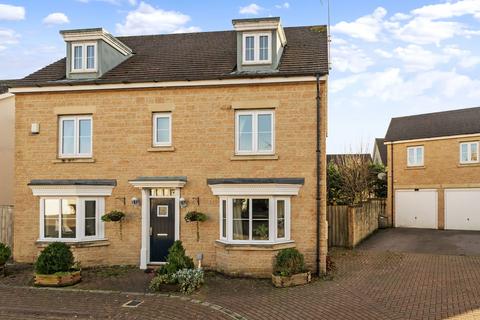 Macie Drive, Corsham SN13 5 bed detached house for sale