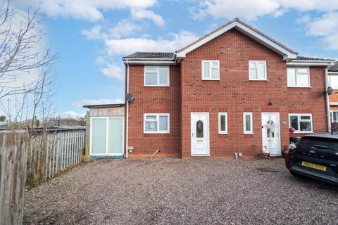 Corbett Drive, Stoke Prior... 3 bed semi