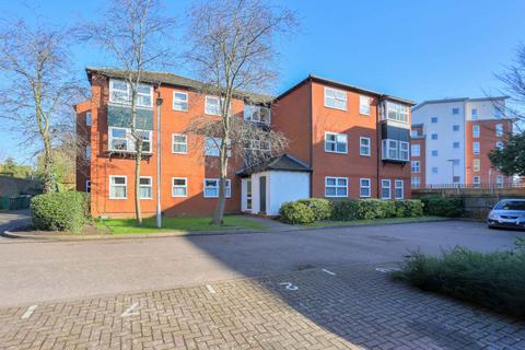 Lime Tree Place, Hertfordshire AL1 2 bed apartment for sale