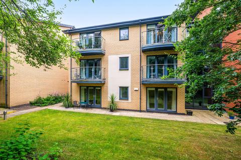 Manton Road, Lincoln, LN2 2 bed apartment for sale
