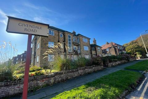 Givendale Court, Scarborough YO12 2 bed apartment for sale