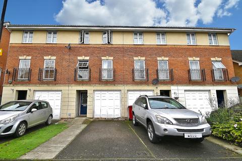 Scholars Walk, Langley, Berkshire, SL3 3 bed terraced house for sale
