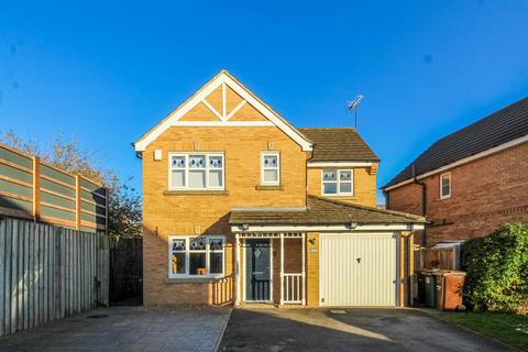 Merefield Way, Castleford WF10 4 bed detached house for sale