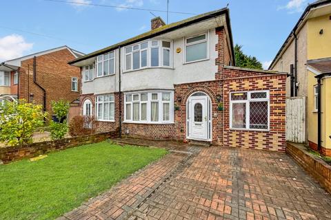 Austin Road, Luton, Bedfordshire, LU3... 3 bed semi