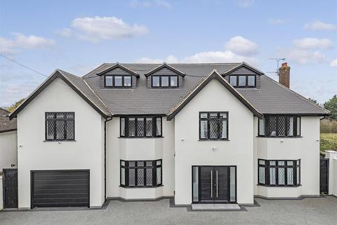 Mount Pleasant Road, Chigwell IG7 7 bed detached house for sale