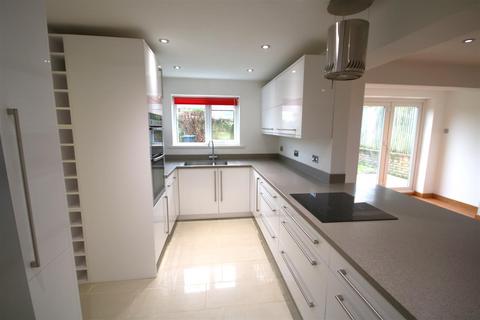 Old Dover Road, Canterbury 4 bed house for sale