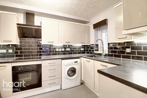 Main Road, Biggin Hill 2 bed retirement property for sale