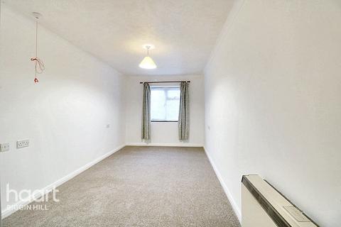 Main Road, Biggin Hill 2 bed retirement property for sale