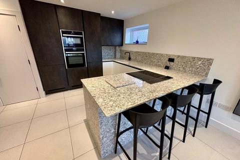 Bridge Street, Birmingham, B1 2 bed apartment for sale