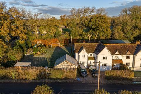 Cole Henley, Whitchurch, RG28 7QJ 4 bed semi