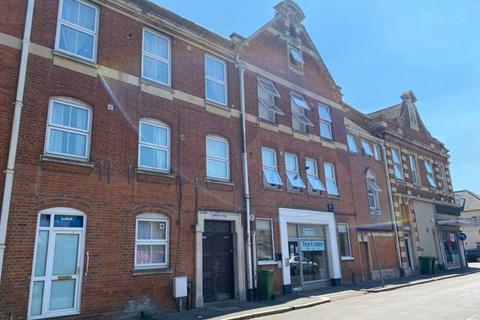 Pickford Street, Aldershot GU11 2 bed apartment for sale