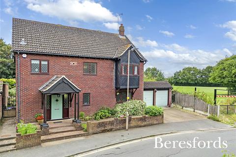 Farm Cottage, Alexander Lane, CM15 4 bed detached house for sale