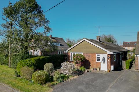 Oakengrove Close, High Wycombe HP15 3 bed bungalow for sale