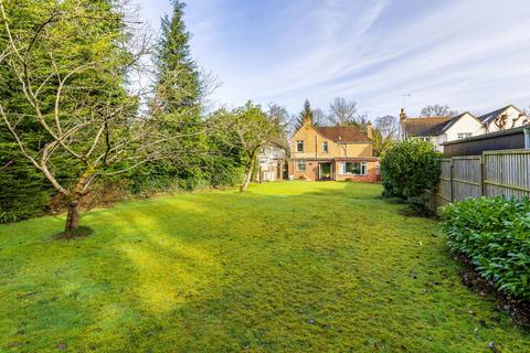 Birtley Road, Bramley, GU5 3 bed detached house for sale