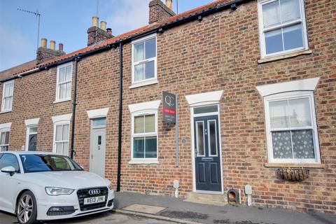 Pasture Terrace, Beverley 2 bed house for sale