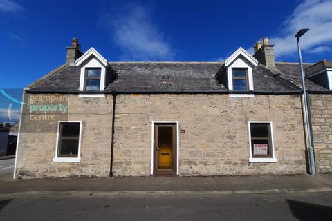 16 Union Street, Lossiemouth, IV31 6BA 4 bed semi