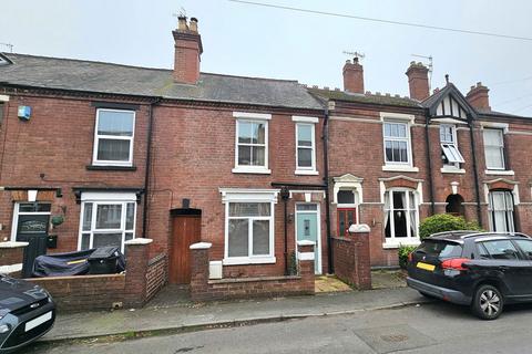 Platts Crescent, Stourbridge DY8 2 bed terraced house for sale